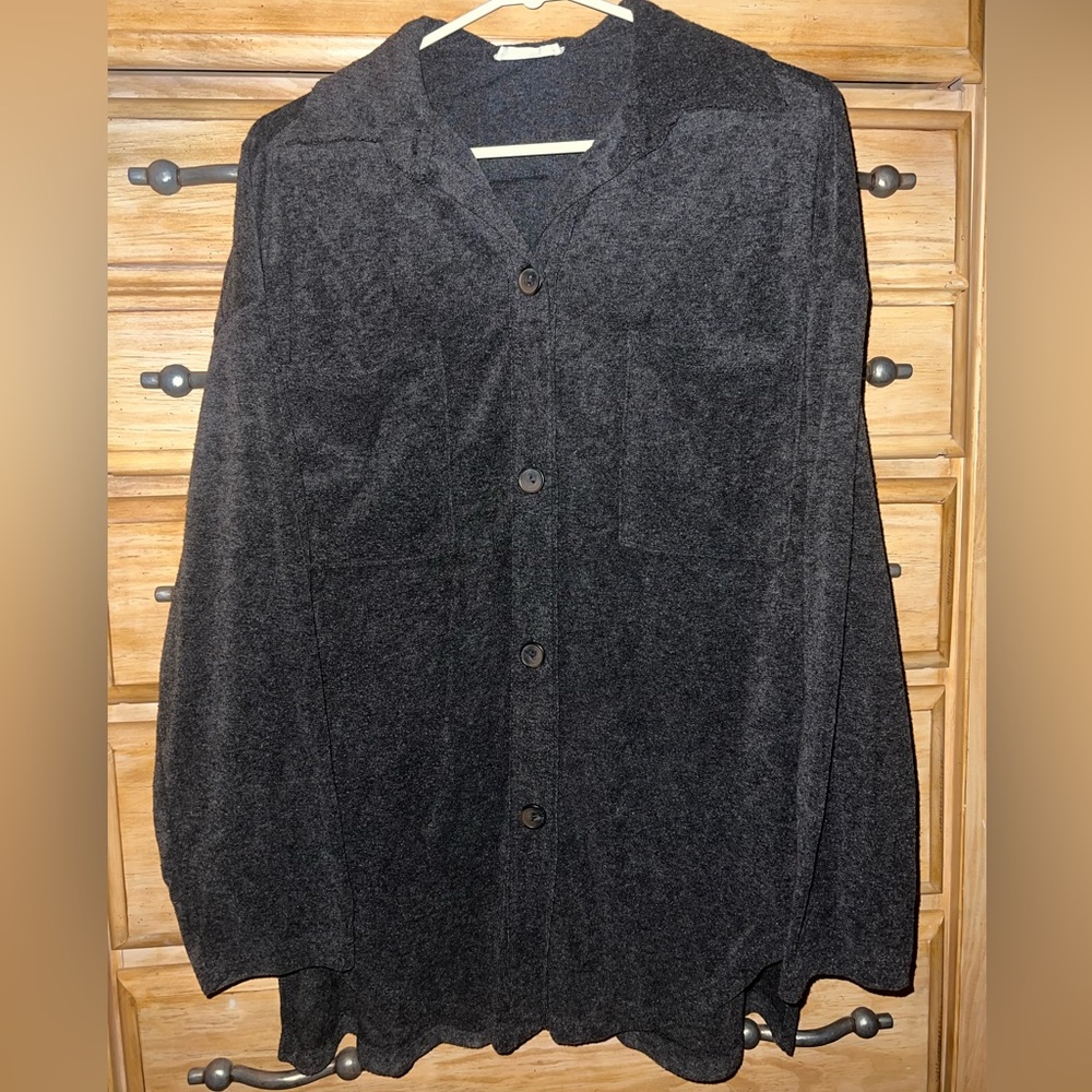 Button down, thin Shacket - Picture 1 of 4
